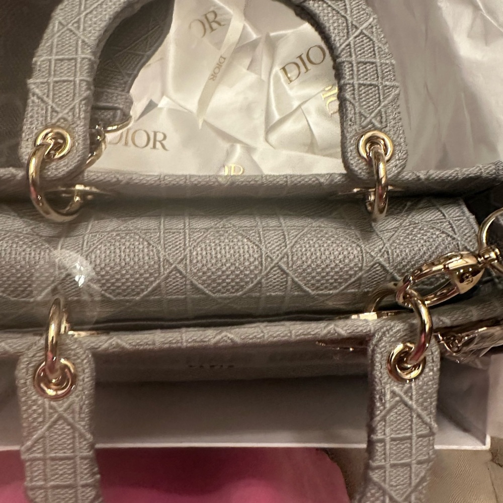 Dior Gray Tote Bag - Picture 6 of 9
